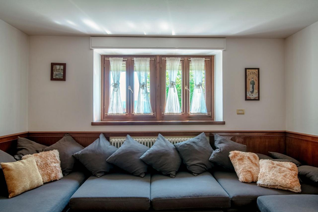 Charming & Luxury Villa Como Lake Eksteriør bilde